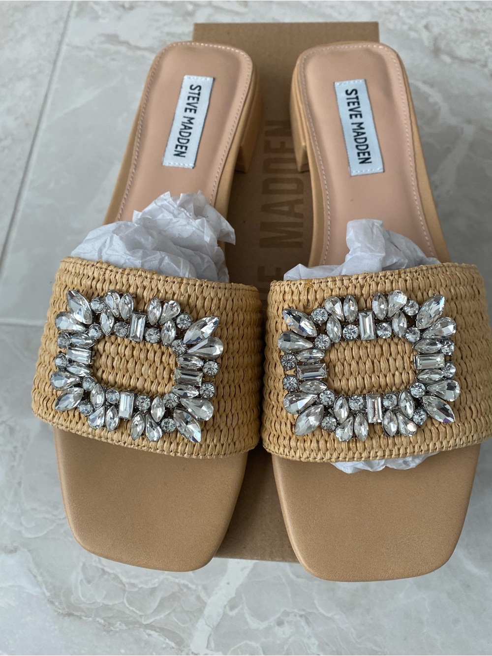 NIB Steve Madden Teagan Natural Raffia Embellished Slides SZ 9 Beige Beautiful